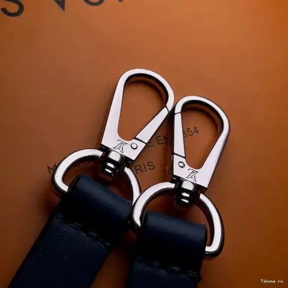 Affordable LOUIS VUITTON PM TWIST 0506